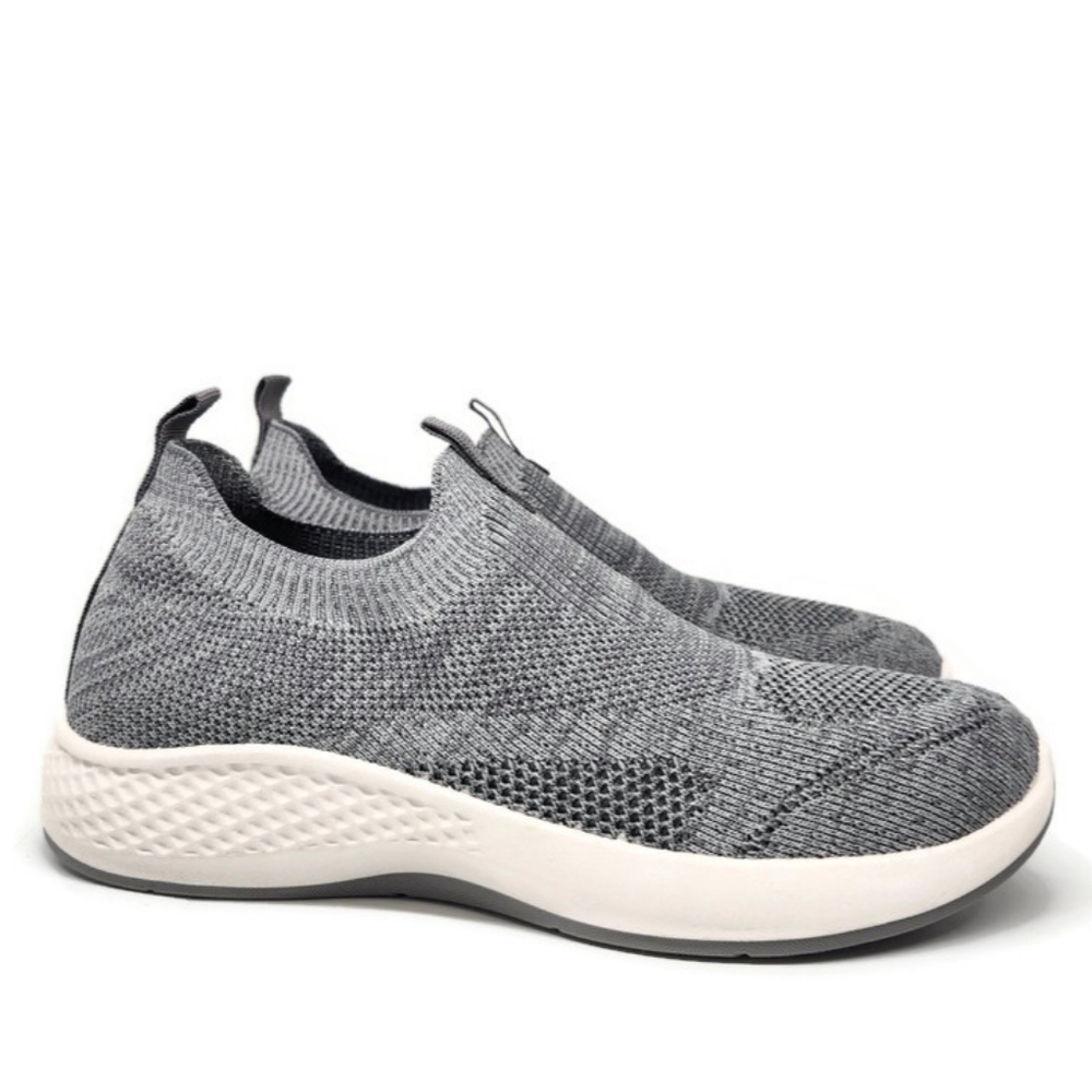 Tommy Bahama Flint Jogger Light Grey Knit Pull-On No-Lace Memory Foam Sneakers - Picture 5 of 10